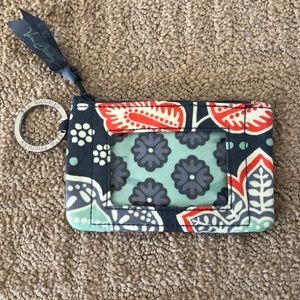 Vera Bradley i.d. holder with key ring.